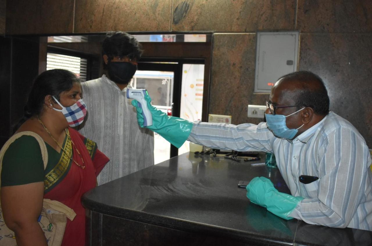 Hotel Sahasra Residency Tirupati Eksteriør bilde