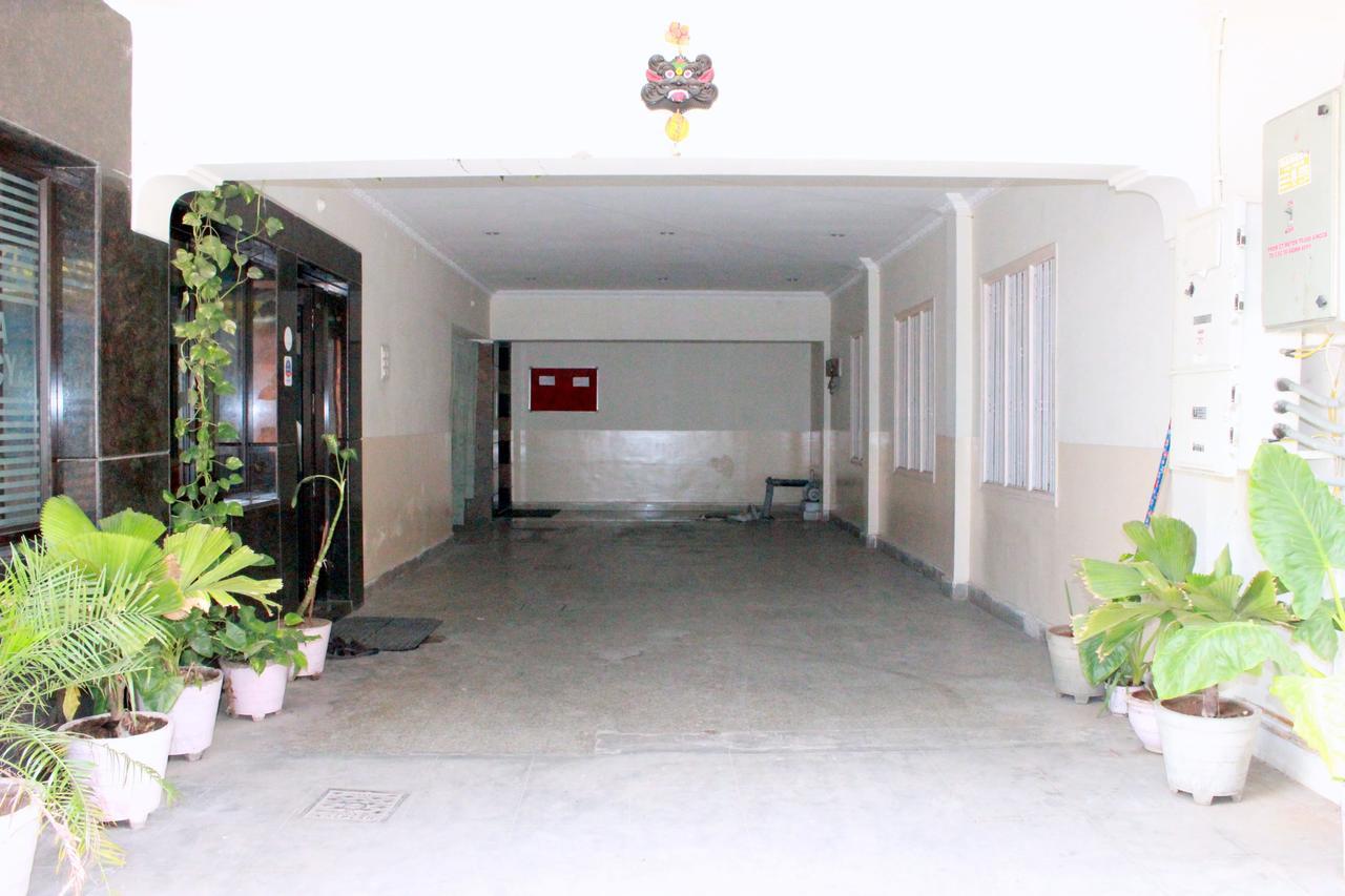 Hotel Sahasra Residency Tirupati Eksteriør bilde