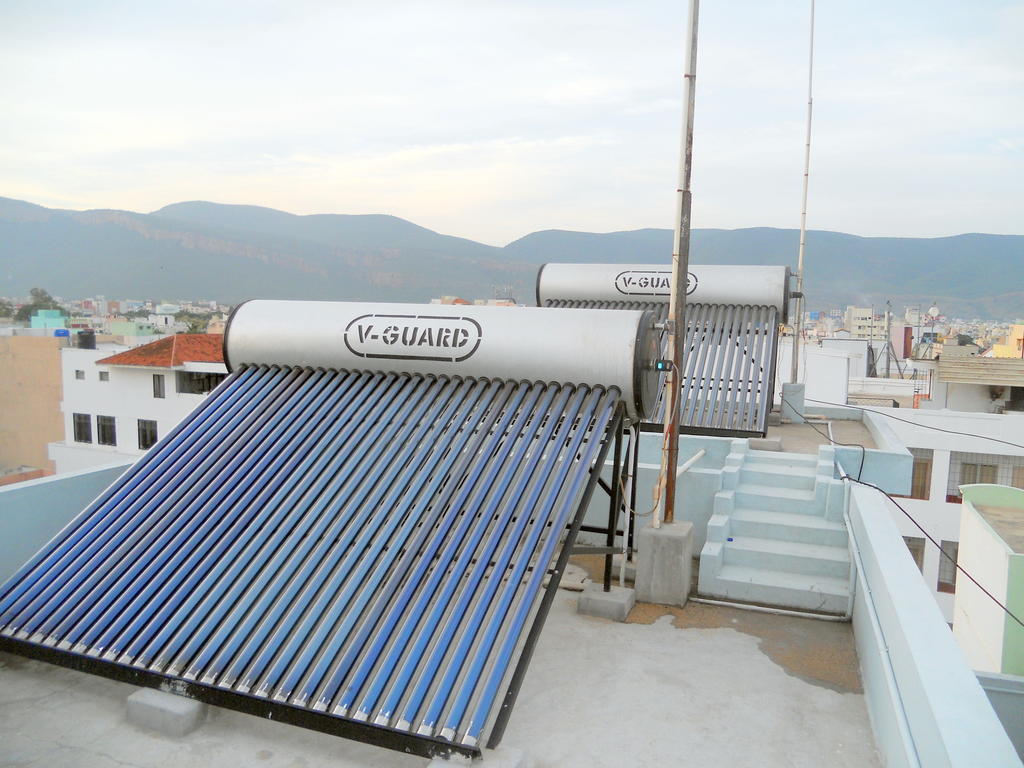 Hotel Sahasra Residency Tirupati Eksteriør bilde